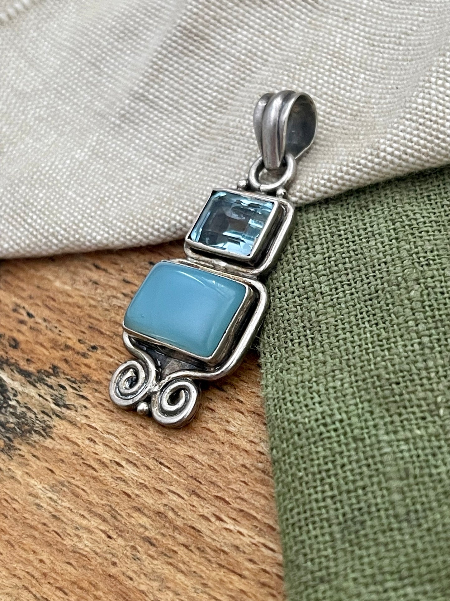 Sky Blue South American Large Handmade Pendent Solid 925 Sterling Silver Vintage