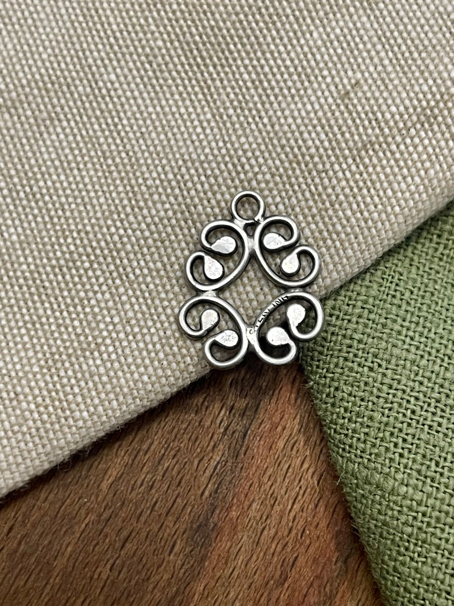 Celtic Art Nouveau Patten Pendent Solid 925 Sterling Silver Vintage Jewelry