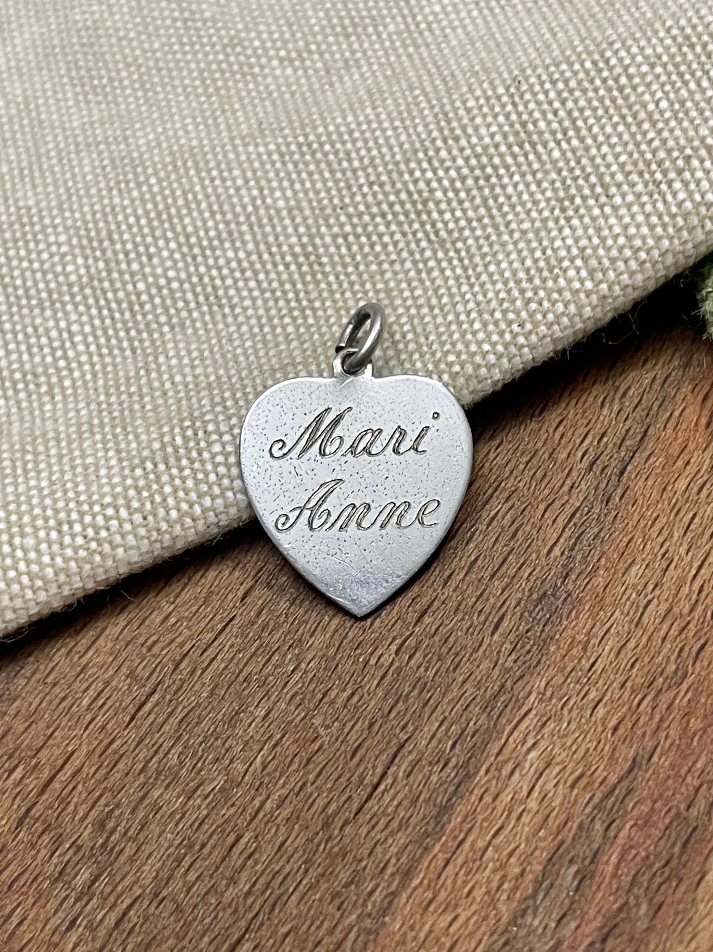 MARI ANNE Name Engraved Charm ID Pendent Solid 925 Sterling Silver Jewelry