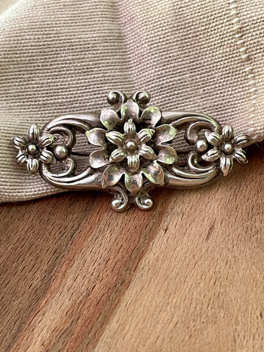 Lovey 1950s Large Sterling 925 Silver flower Brooch Statement Jewelry Piece 20s