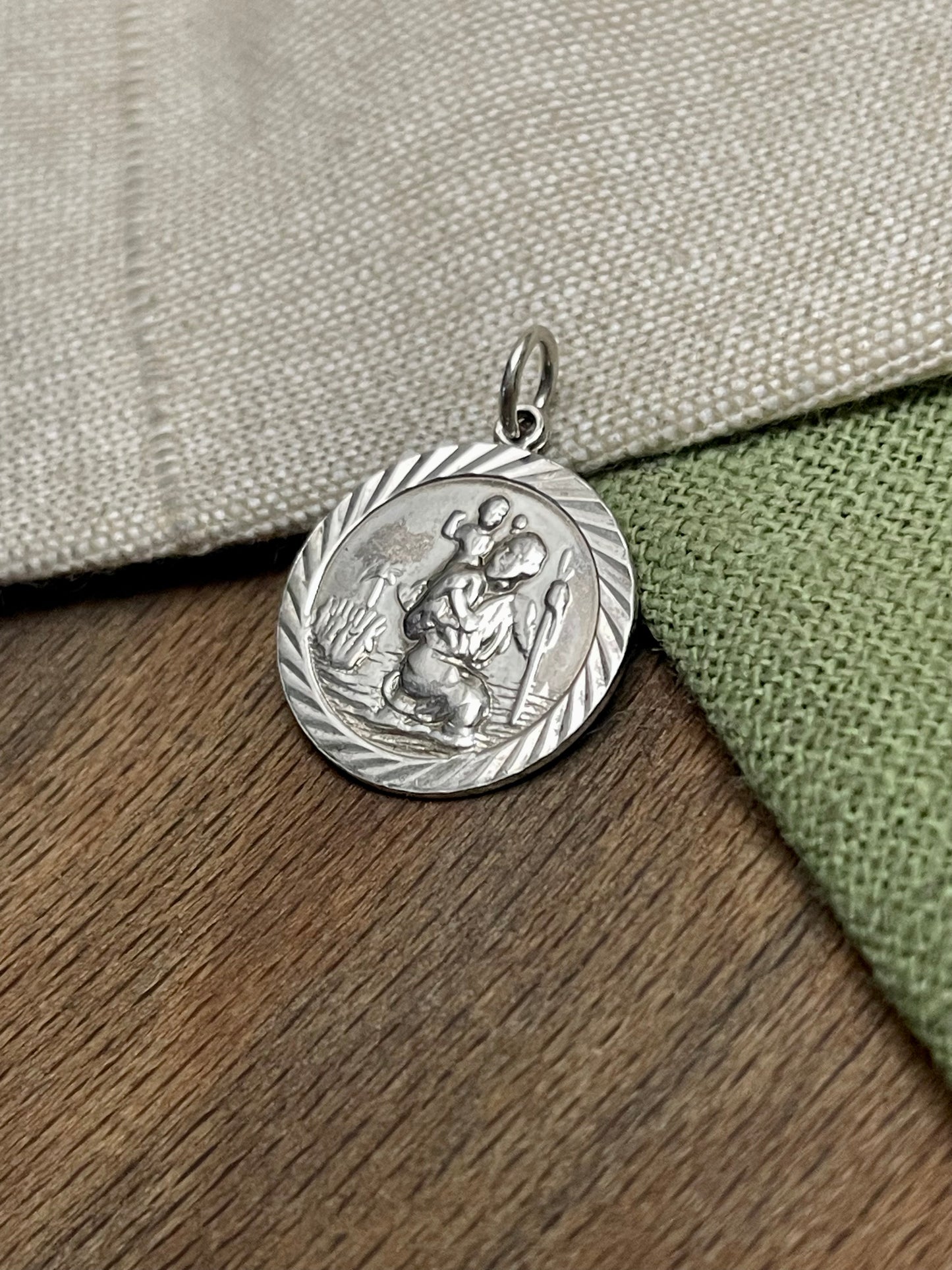 St Christopher Travel Necklace Pendant Sterling 925 Silver Vintage Jewelry