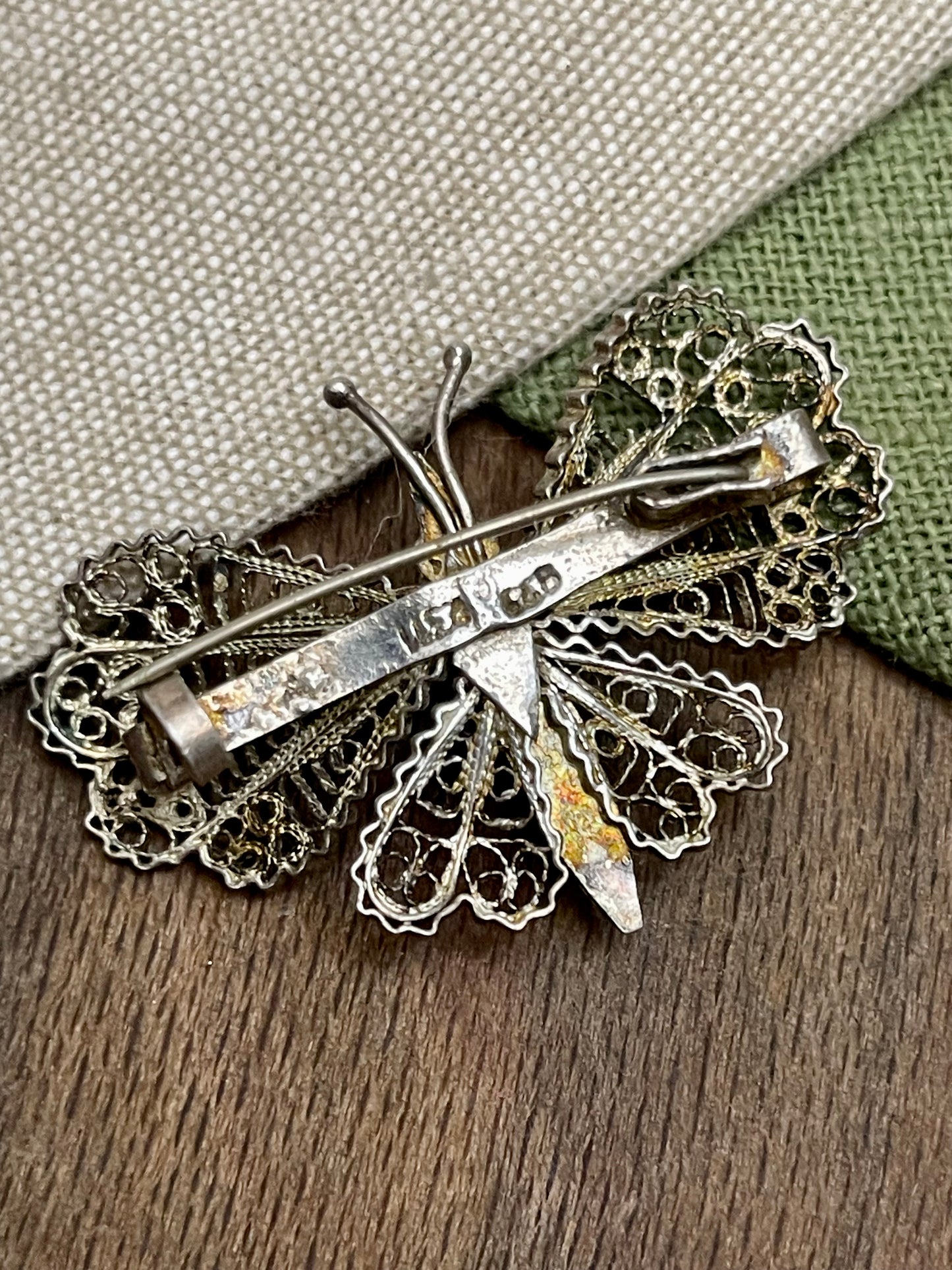 Butterfly Filigree 1950s Flower Brooch Pin Solid 925 Sterling Silver Vintage